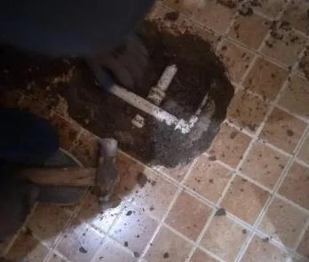 温州卫生间漏水维修公司为您分享下卫生间渗水如何处理及注意事项